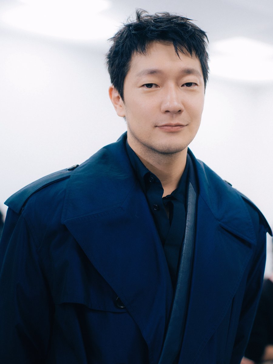 tempoo18's tweet photo. He looks so cute here 😭 https://t.co/dgNhmwc1uE