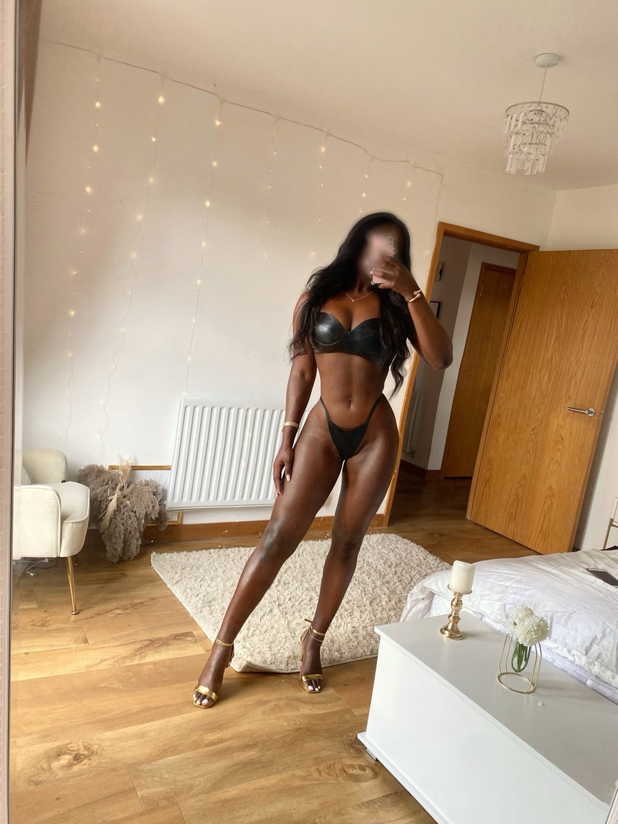 MissEveyy's tweet photo. Worship me✨ https://t.co/ghyla4GuLs
