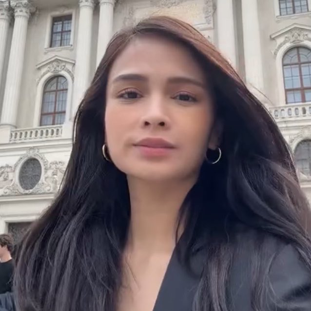 s_olenee's tweet photo. SOBRANG GANDA MO https://t.co/3jYQQ51Ym2