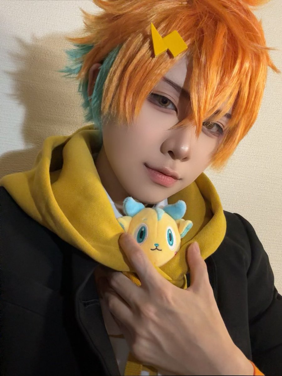 rnike_2434's tweet photo. cos 🌩️🦒 https://t.co/tmujqf1XBM