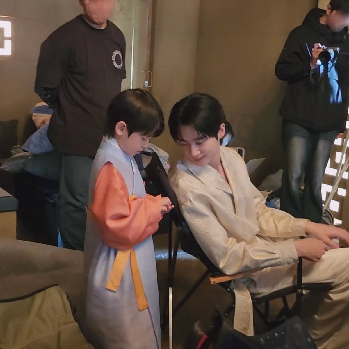 fallinbeen's tweet photo. ahhhhh eunho ig update with wooseok!

wan and yoon 🥺🥺 https://t.co/p9A2kVUqVc