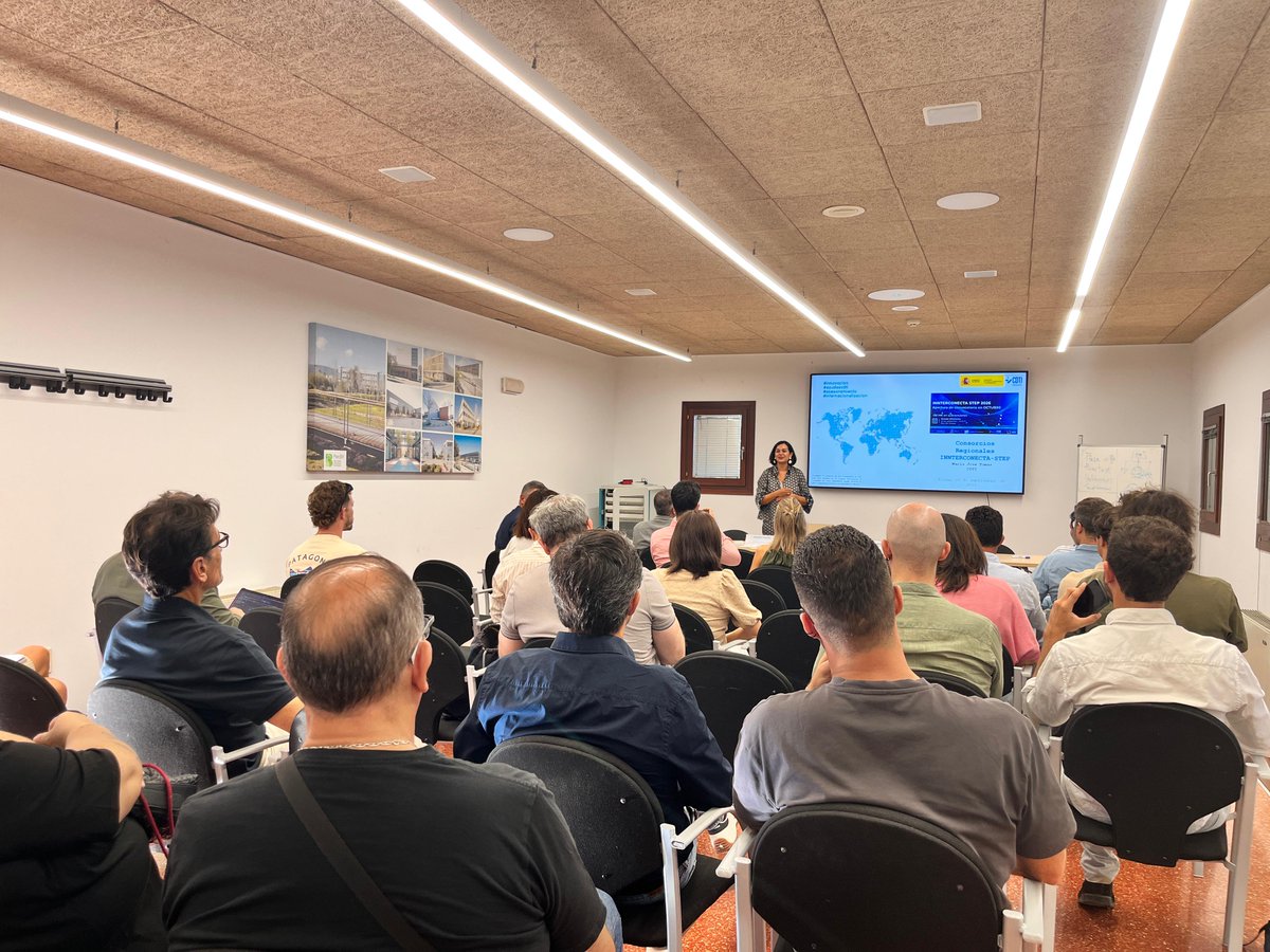 HisendaGOIB's tweet photo. 👩‍🔬El @parcbit acull una jornada per impulsar la participació balear en el  programa Innterconecta STEP, dotat amb 138 M€.

🧪L'acte ha reunit prop de 30 professionals per donar a conèixer aquesta línia d'ajudes del @CDTI_innovacion.

✅Nota de premsa: https://t.co/GfGln61fK5 https://t.co/YWHZB3CHLQ