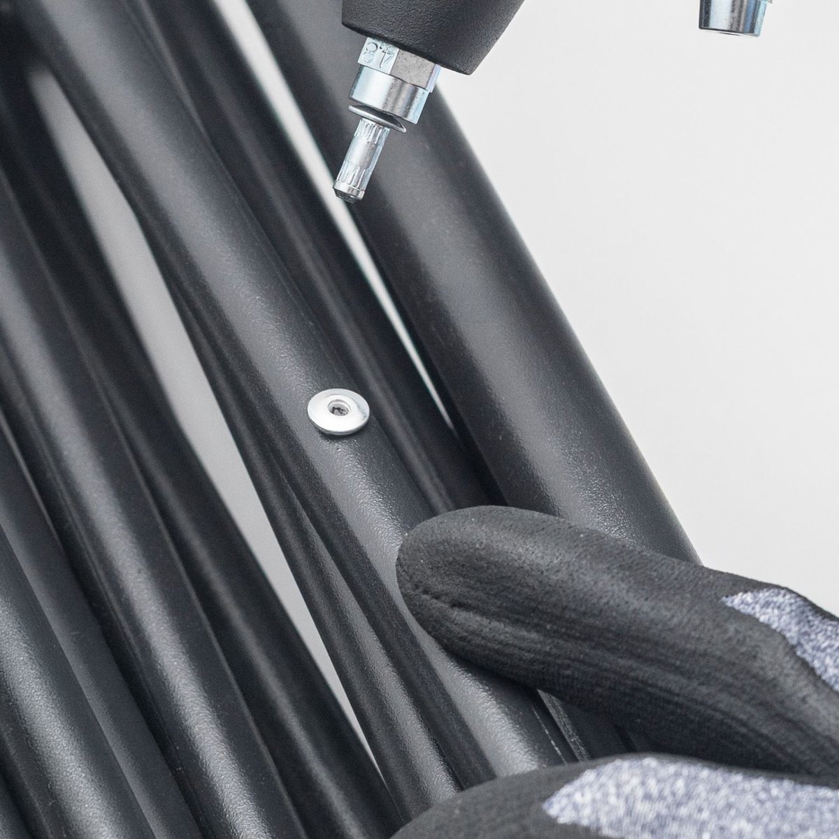 GoebelFasteners's tweet photo. GOEBEL offers a wide range of riveting tools like our hand tools for #blindrivets and blindrivetnuts. All tools are made from durable and high quality materials.
Our blind rivets can for example be installed with our hand riveters, like the GO-55. https://t.co/Svx0RFMr9f