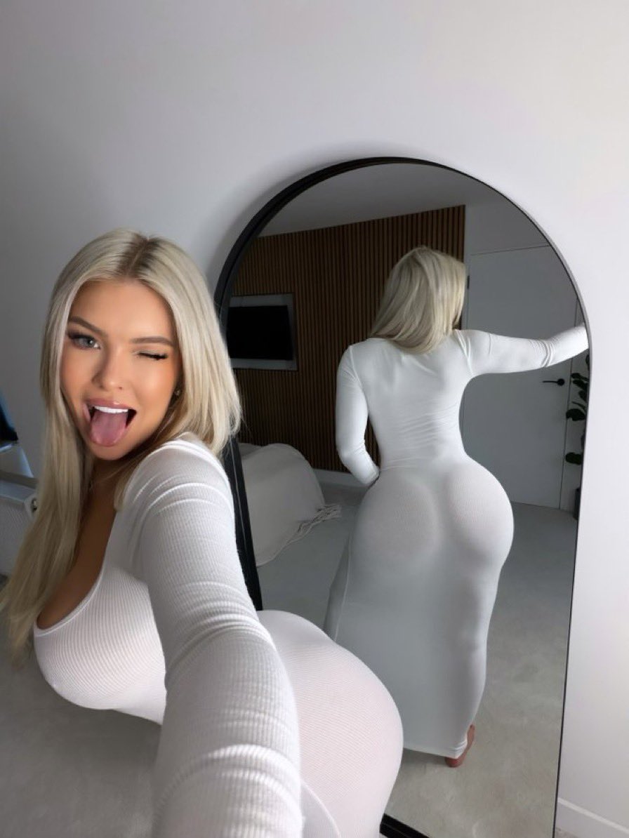 Annadt36's tweet photo. Look beyond the mirror 🪞 😉 https://t.co/Q8s3sfKlku