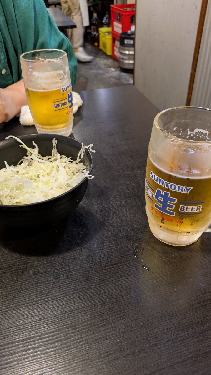 Kemotako2's tweet photo. 串カツ屋で酒カス https://t.co/WozYE9eVF5