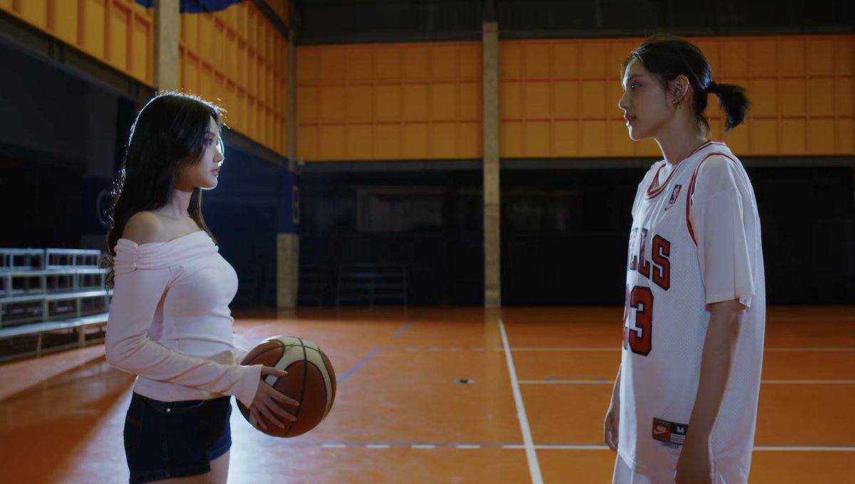 girlsloveinfo's tweet photo. The first pilot teaser for #YesMaybeNo is here! 💕 

#TanZanook give us our first proper look at Pat and Pie in Kongthup Production's new Thai GL adaptation.

🔗 Watch now https://t.co/V4mOXNyOiM

[@tan_thanatcha | @nnreaaa | @YesMaybeNoOFC | @KongthupsPdc]

#GirlsLove https://t.co/NmkfAWBiz2