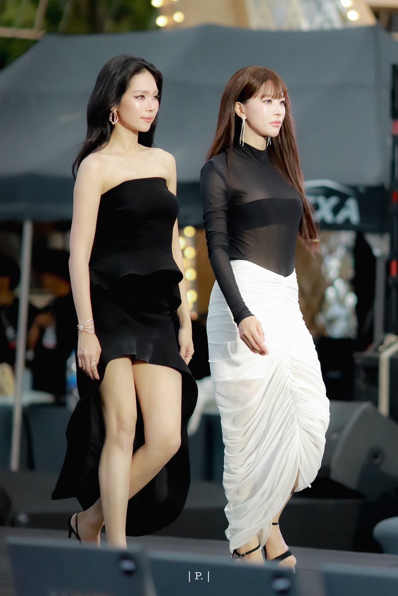 iampla_p's tweet photo. ฉันไม่คิดว่าจะได้เห็นด้วยตาเนื้อ

PRESS EFW2026 X PUINOONBINT
#EFW2026xPuinoonBint
#Puinoonwrsr
#Bintsireethorn https://t.co/syxGvlyh8s