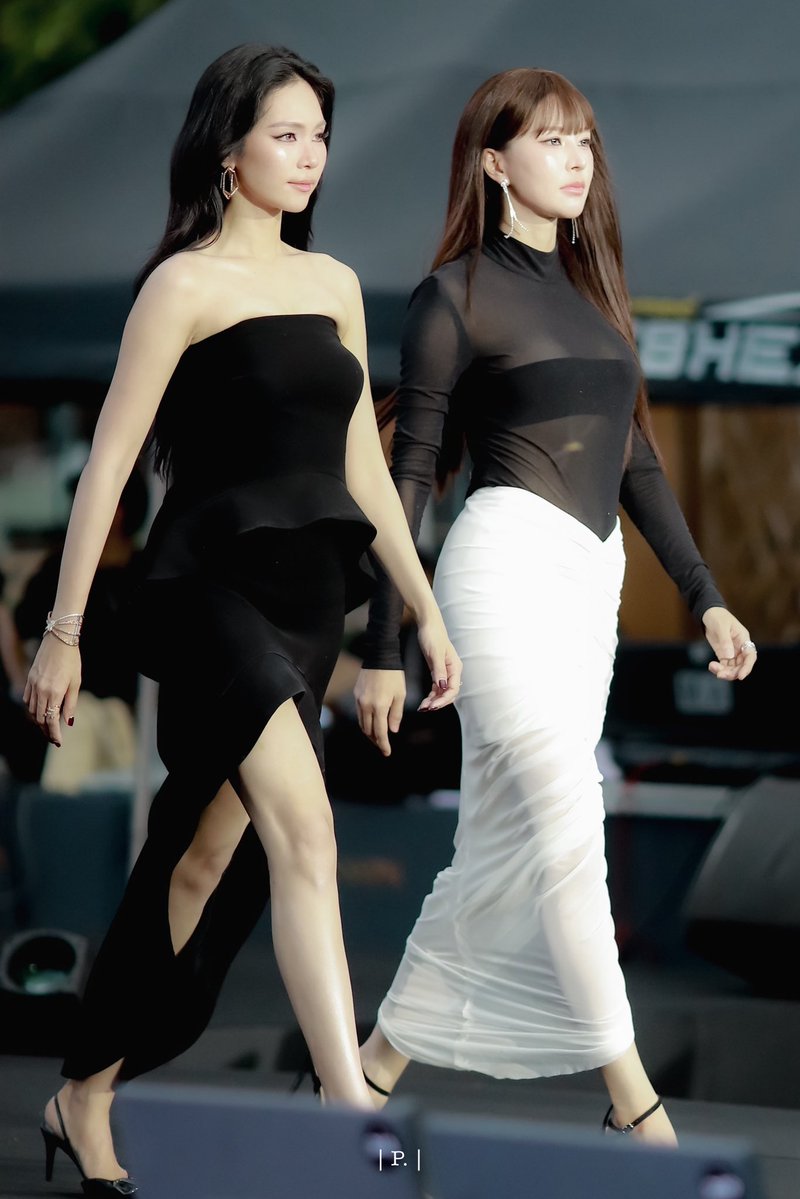 iampla_p's tweet photo. ฉันไม่คิดว่าจะได้เห็นด้วยตาเนื้อ

PRESS EFW2026 X PUINOONBINT
#EFW2026xPuinoonBint
#Puinoonwrsr
#Bintsireethorn https://t.co/syxGvlyh8s