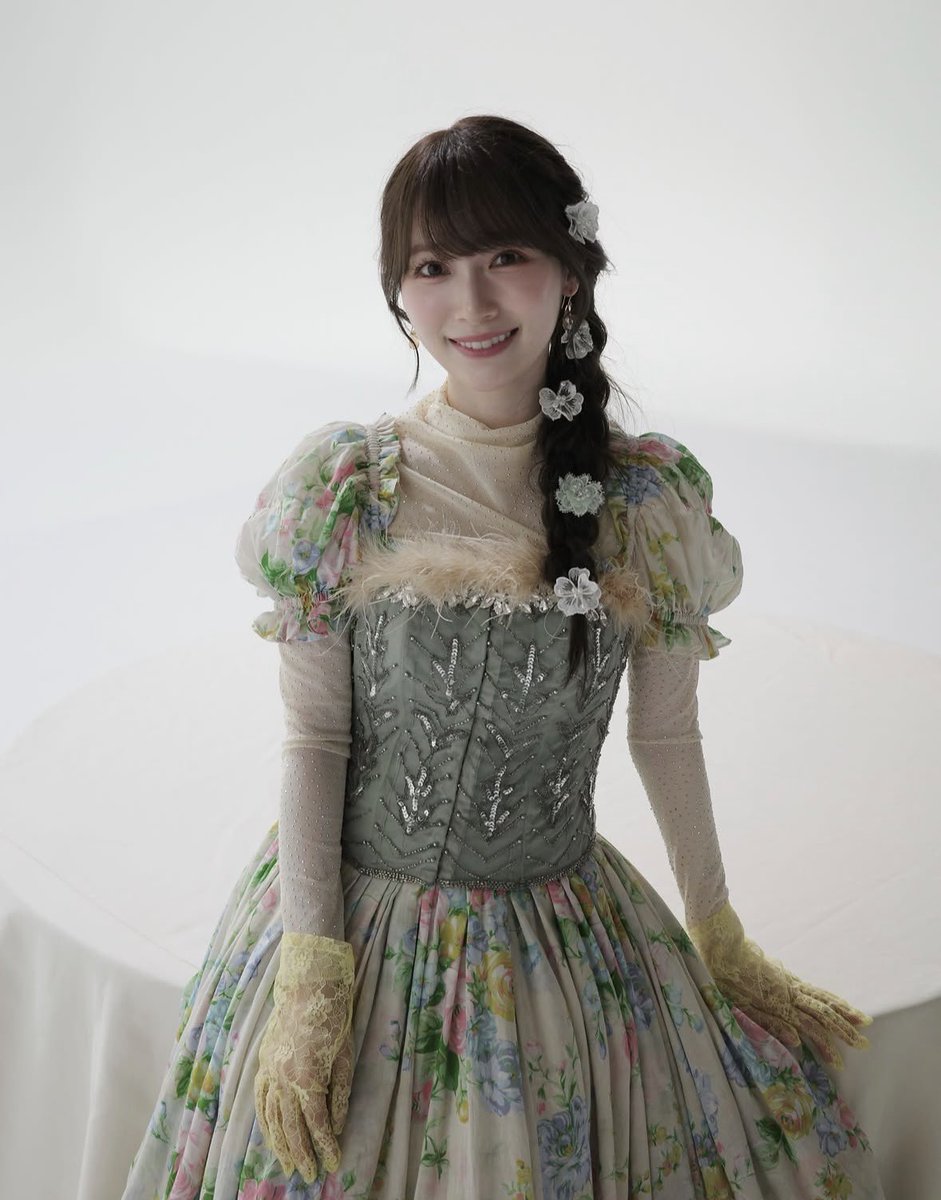 sz46mr's tweet photo. れなちゃん可愛いお写真ありがとう♡
ほんまにこの衣装好き、生写真欲しすぎる〜
#renagram #守屋麗奈 https://t.co/WHw0MdTA77