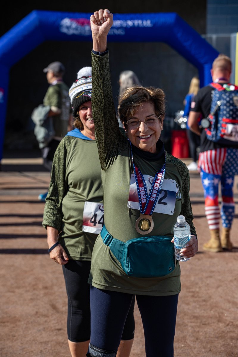 veteransinc1's tweet photo. The first day of fall is here, and it’s the best time of year to run in New England! 

Join us for the Veterans Inc. Run4Veterans 5K on Sunday, November 8, at Polar Park. Run it, walk it, or cheer from the sidelines!

Register today: https://t.co/LlXcdqKd17 https://t.co/CbPvxubdgB