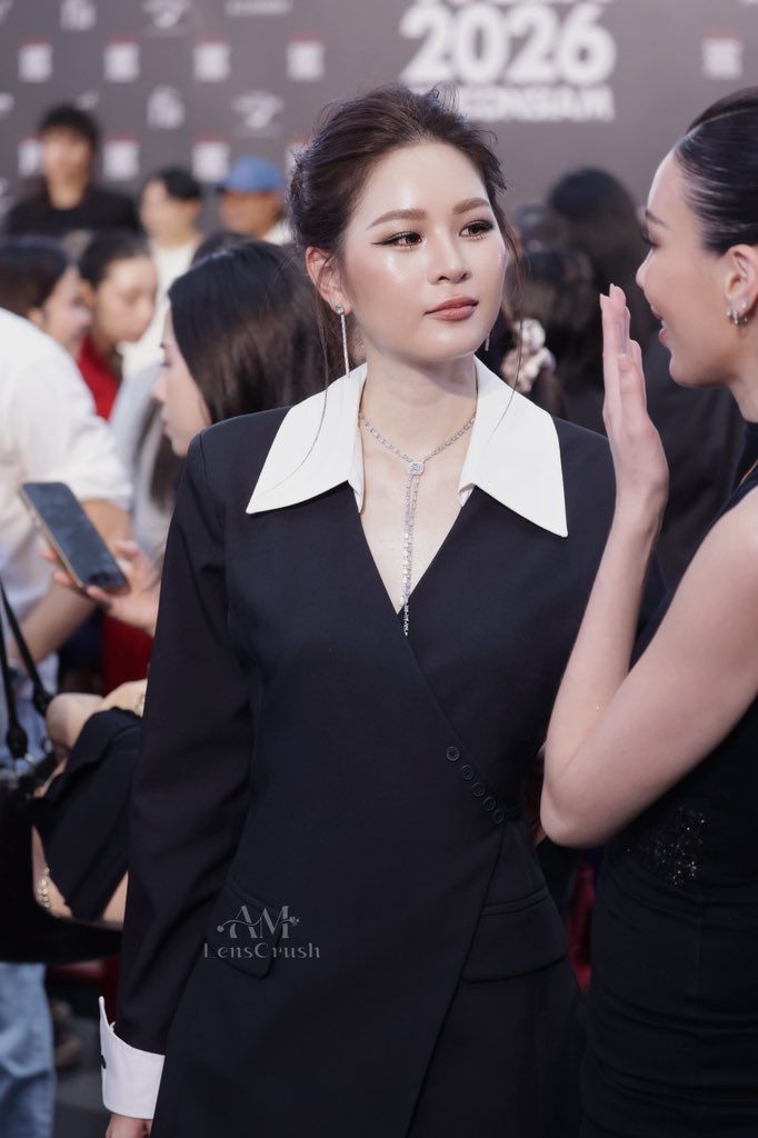 AMLensCrush's tweet photo. Cool Warm and…Sexy👠

APPLE PRESS EFW2026 ICONSIAM
#AppleXPressEFW2026 https://t.co/VnnLCktjh8
