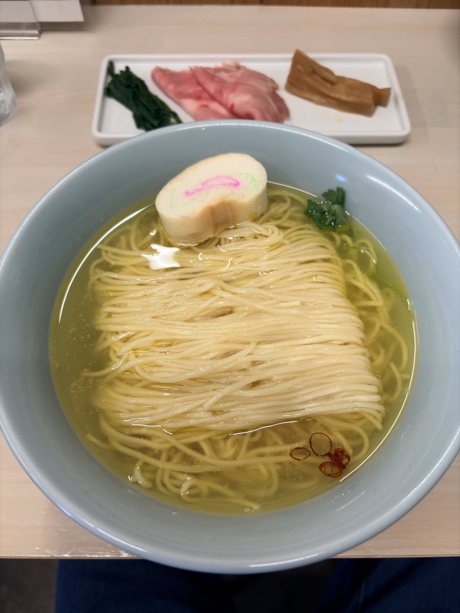 chatang_ct125's tweet photo. 今日は「男鹿塩らーめんおがや
」にて、男鹿塩ラーメンを食べた。めがった❣️ https://t.co/XixM0ky333