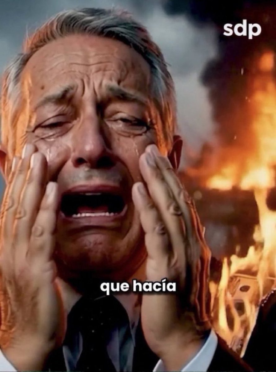 aguir71888's tweet photo. 🚨 QUIEBRA OTRA EMPRESA 🚨

La empresa petrolera de Ricardo Salinas Pliego, Typhoon Offshore, entró a concurso mercantil para intentar reestructurar su deuda.

¿Crees que estamos viendo el FINAL del imperio Salinas Pliego?

De: @callodehacha https://t.co/ljq69arlnU