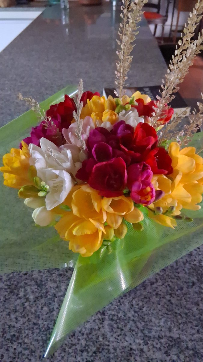 marbeagel's tweet photo. Feliz primavera! https://t.co/uvKSmSw5yV