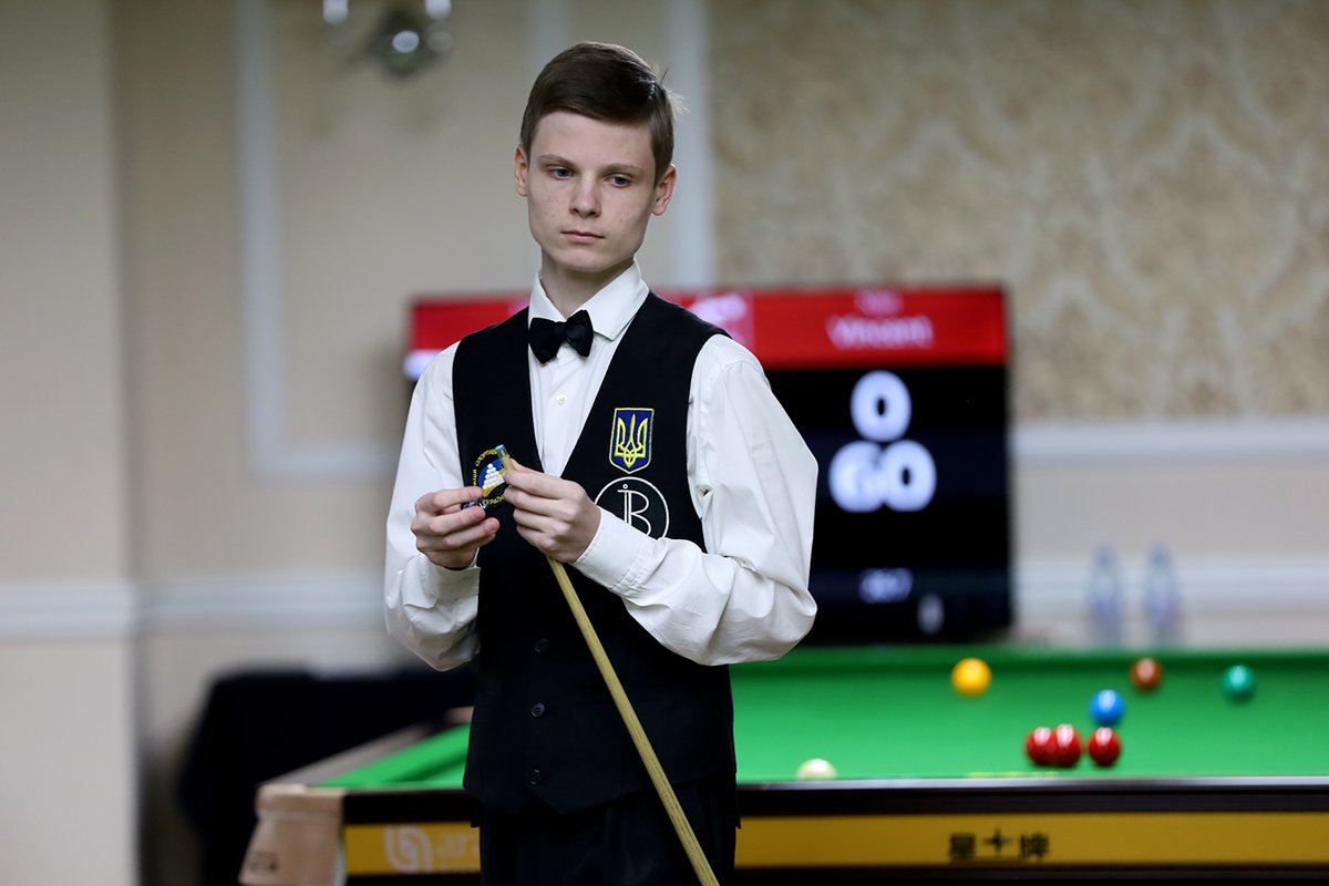 WPBSAofficial's tweet photo. LAGODZINSCHII RAISES HIGH BREAK BAR 📈

15-year-old Matvei Lagodzinschii has fired in a break of 137 in his opening round match against Alex Millington!

The Ukrainian leads 3-0 and is one frame away from the last 64.

#QTour https://t.co/Z3vgfVEgpv