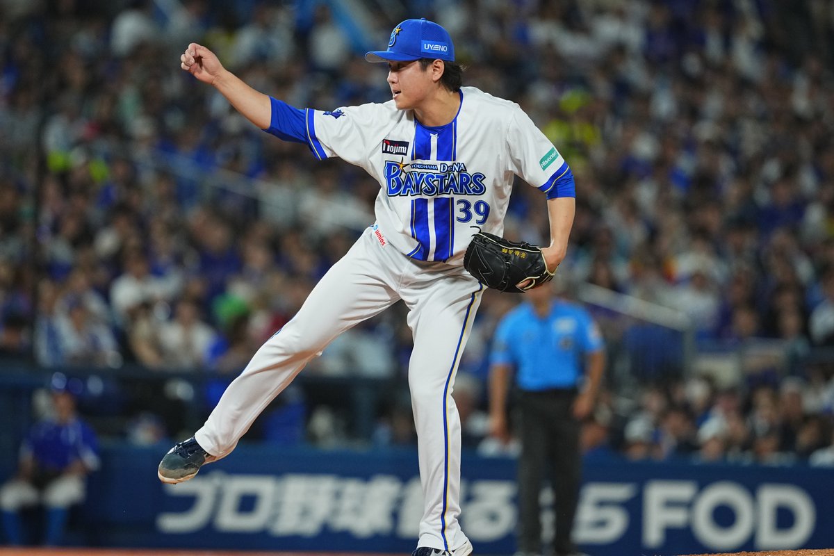 ydb_yokohama's tweet photo. 6回を #若松尚輝 選手、7回を #吉野光樹 選手が無失点で繋ぐナイスリレー✨
相手打線をゼロで封じ込め、試合の主導権を渡さない💪

7回表
DB 7 - 3 D

#限界のその先へ
#baystars https://t.co/GUYDb2uA5p