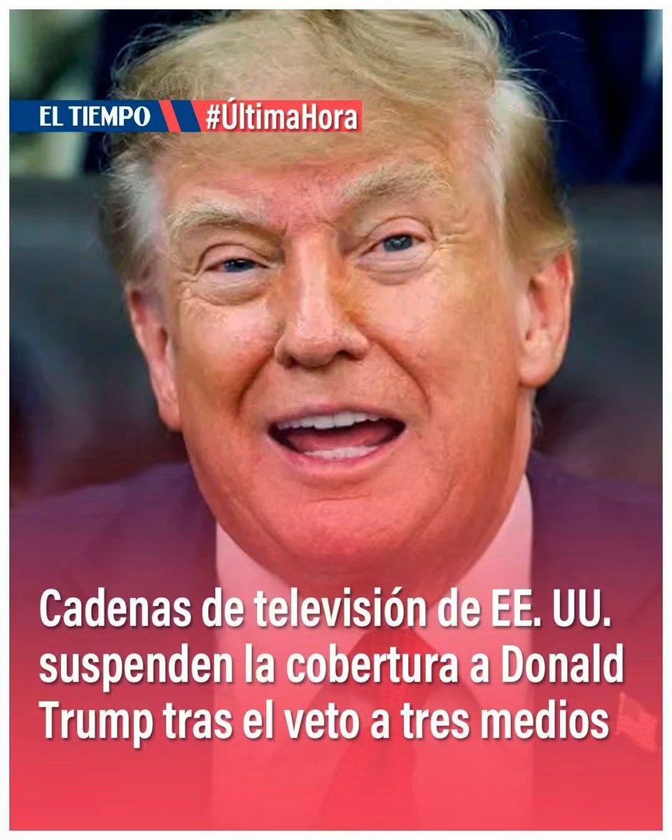 antoniogabog's tweet photo. Mientras tanto en Colombia. Los medios arrastrados a los pies del payaso con radio. https://t.co/xNY9t5L7k1
