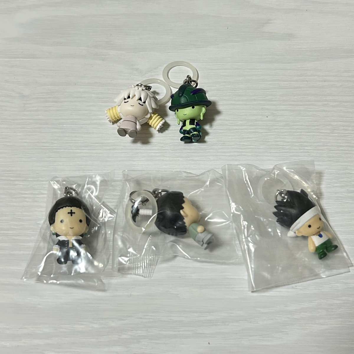 eriii0315's tweet photo. ガチャガチャ めじるしアクセサリー 交換
ハンターハンター ヒスミニ

譲 1枚目　上段未使用ですが外袋なし

求 2枚目

郵送での交換希望になります。📮
難しいかとは思いますが、お気軽にお声掛けください https://t.co/Ej12zxOjEM