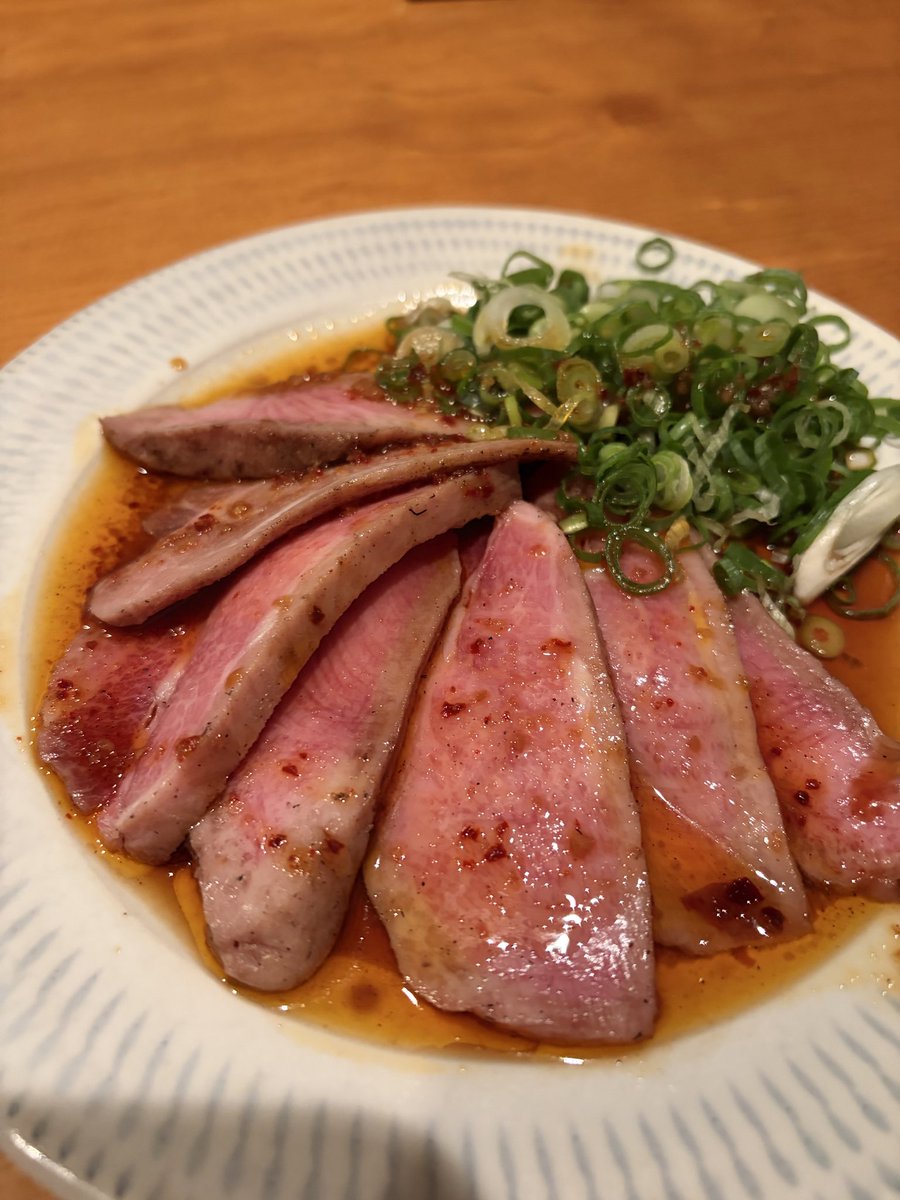 taige6rcoco's tweet photo. 今年も無事にレベルアップしました🎂 
SixTONESの6周年に6のゾロ目、緑寿と言うらしくなんともめでたい㊗️
子供達と牛タンのお店でお祝いしてお腹いっぱい🥂
元気にスタジアムに行きたい💎🩷 https://t.co/vUfsVhNQg3