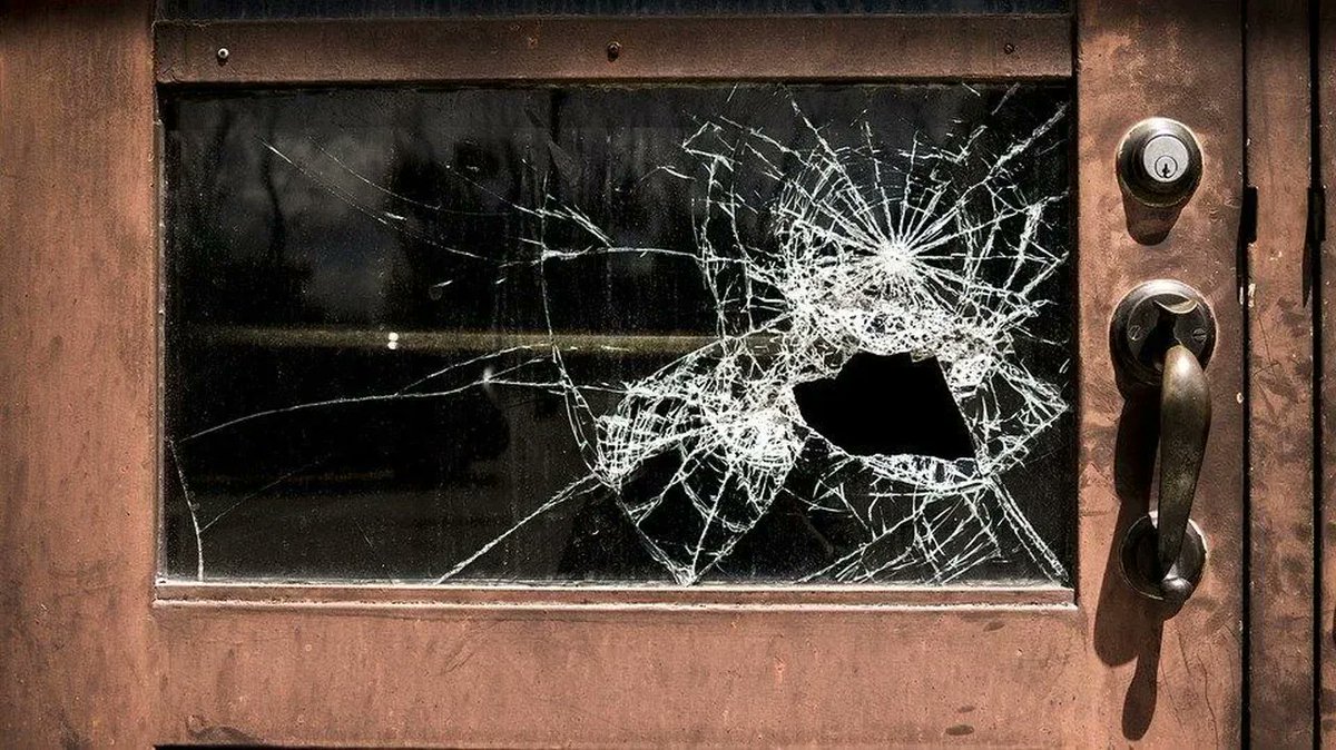 jeffreytucker's tweet photo. Bastiat wrote of the Broken Window fallacy that uses twisted logic to mischaracterize wealth destruction as wealth creation. Breaking windows is good for the economy, the sophist said, because it generates more spending and jobs. Bastiat's correction explores the counterfactual, all the uses of resources had the rock not been thrown at all. 

I fear that much of what is celebrated as the jobs machine of the medical-care industry is exactly the same. It is people getting ever sicker from iatrogenic injury, generating more service provision, more profits for the massive and growing insurance industry, and more drugs sales. 

Broken windows, nearly all of it. This is not output expansion much less wealth creation. It's evidence of wealth destruction and declining population health.