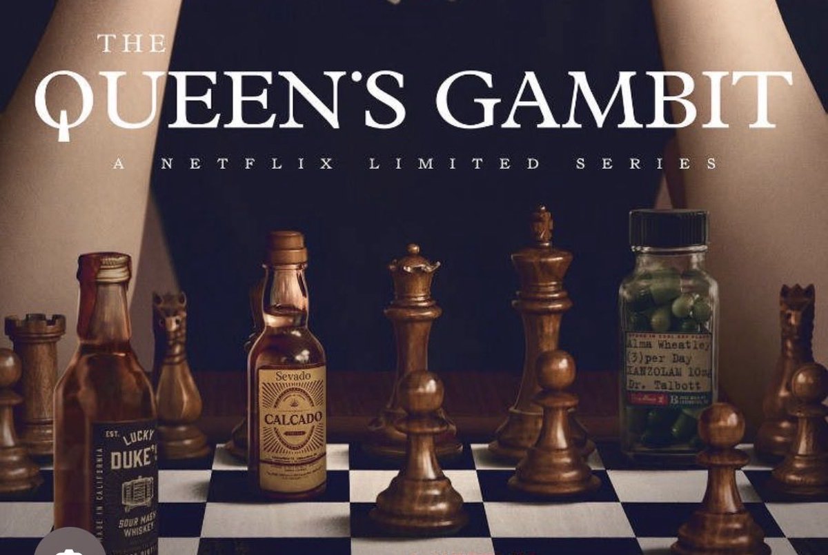 cmkara42's tweet photo. Beth Harmon’un kendisini hayata karşı savunmasını sağlayan satrançtı. Belki benimde kendimi hayata karşı savunmamı sağlayacak … ♟️ 
The Queen’s Gambit https://t.co/C9YlONsWfo