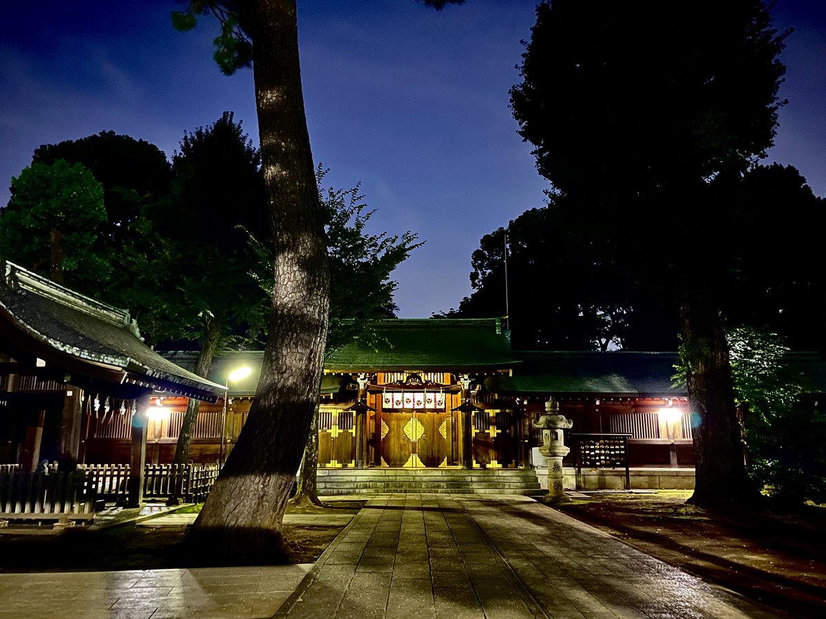 TOSHIMA_Daisuke's tweet photo. 荻窪八幡神社⛩️

#荻窪八幡神社 #八幡宮 #神社 #Shrine #荻窪 #杉並区 https://t.co/QMrMo57JOy