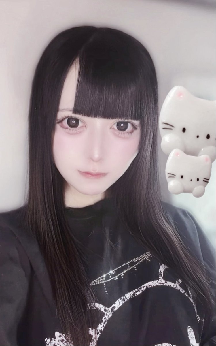 ilwllil's tweet photo. (/ ；ࠔ；\) https://t.co/MWBRxfltah