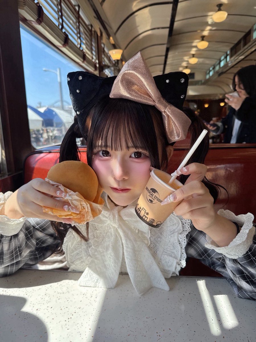rino___HS's tweet photo. 16歳になったよー♡いろんなりのちゃん https://t.co/MxFEpgJVdM