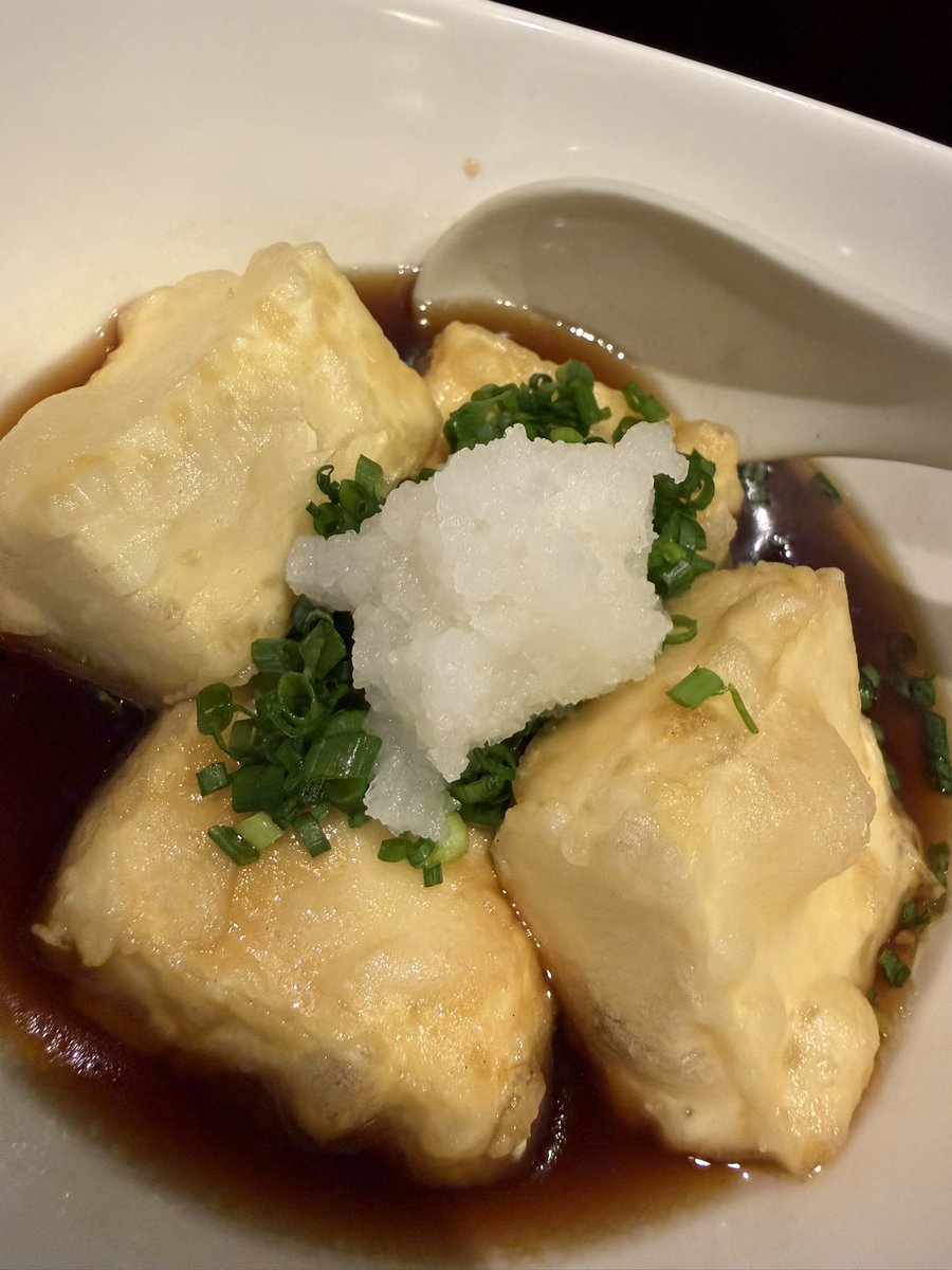 Ryu_DQwalker's tweet photo. しごおわからの巨人敗戦でヤケ酒。飲み過ぎ食べ過ぎで気持ち悪い…何でこんなになってしまうんだ… https://t.co/0UHRrRZp81