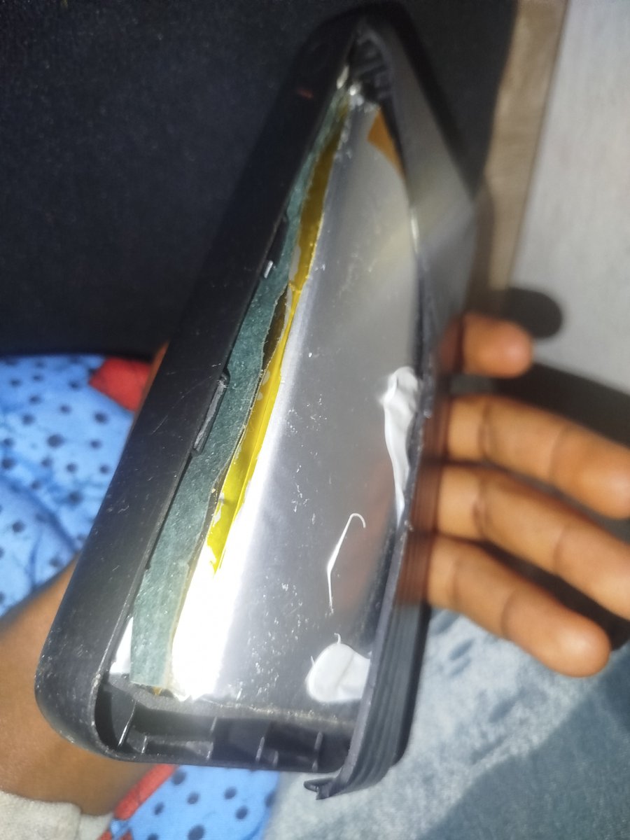 5starpaulyne's tweet photo. In as much as I have an itel power bank that didn't even last up to a year before it exploded,I got an itel power bank because of @Brattyenori13 
I hope this one lasts for me @itelNigeria https://t.co/yzHoUzA83O
