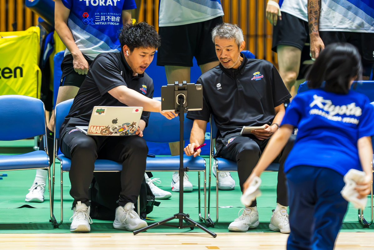 PlayVolleyball4's tweet photo. プレシーズンマッチ
北海道イエロースターズ🟨

バレーボール漬けの誕生日🎂

ありがとうございました！ https://t.co/JiPIIpn2Gt