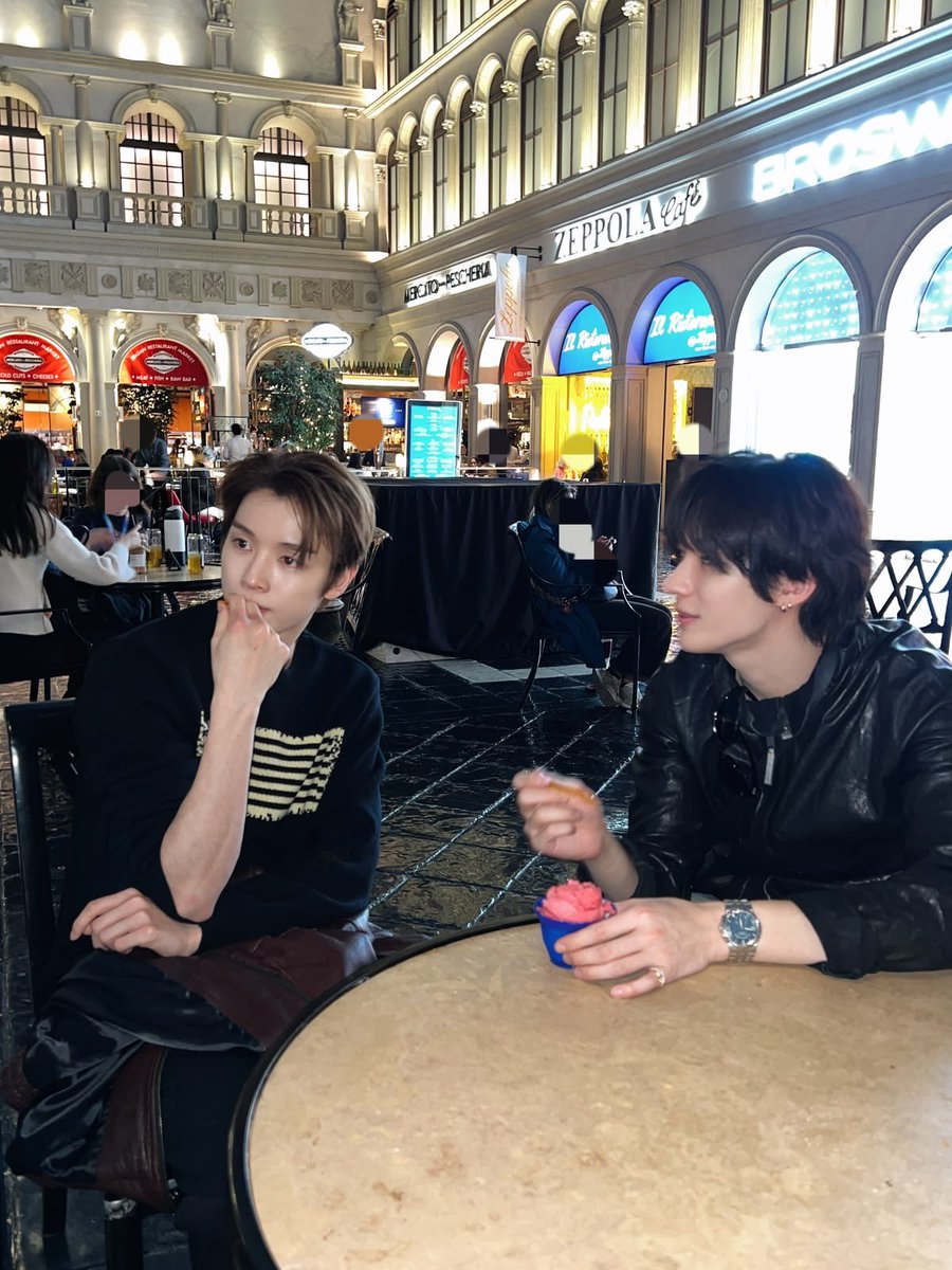 lilkitchuuq's tweet photo. แนน เค้าขอได้มั้ย :( https://t.co/F9drN0R7yg