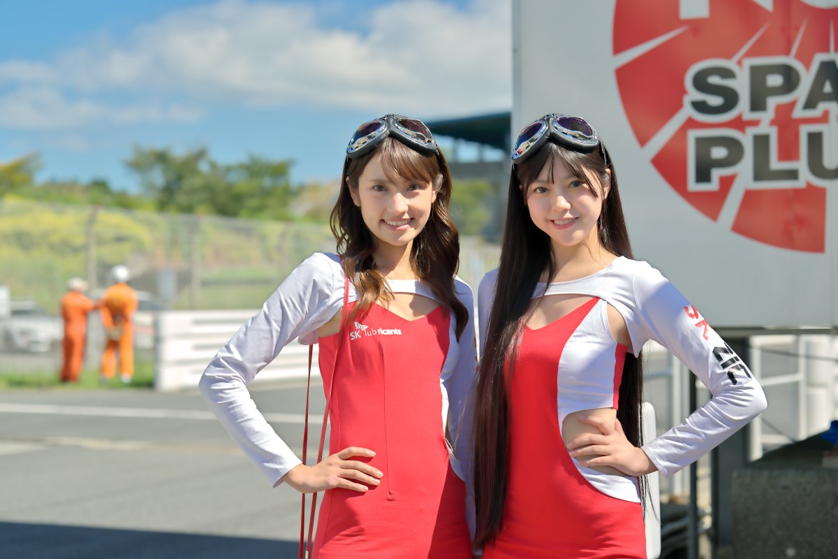 KKB76470882's tweet photo. Kyushu Challenge Cup in AUTOPOLIS
shipvision RA
諸石星夏 san（@SeeikaSeika ）
Riria san（@ichigo_riria09 ）

今年初で最後になりそうなKCC
次戦のKCCはSF鈴鹿帰りの日に開催だったかな？
なにはともあれ、初めましての星夏さんにりりあさん！
2人とも綺麗でした
撮影対応ありがとうございました https://t.co/xqm3kq1h83