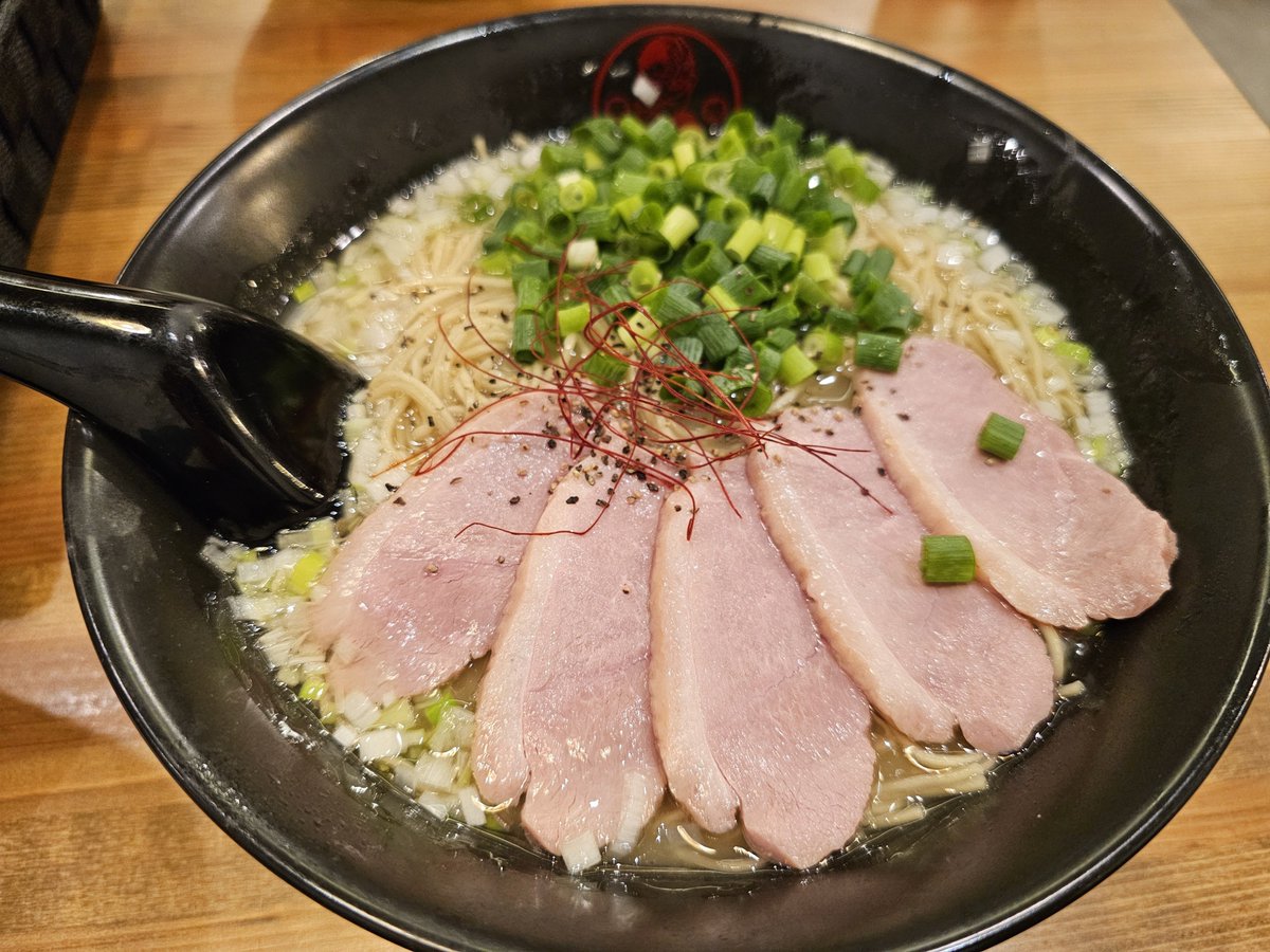 suplaroon's tweet photo. 久しぶりの岡崎楽しかった！！
キブサチ初めて行けて大満足🍜
昼のも食べにいきたい！！
#東海オンエア　#キブサチ https://t.co/S1YF2fH6oq