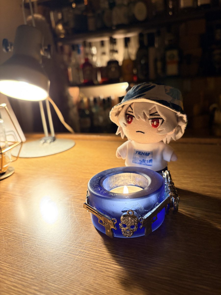 Mint_chocochips's tweet photo. かっこいい写真撮ってから最後に掴まれた左馬刻様笑 https://t.co/lMp461jE4g