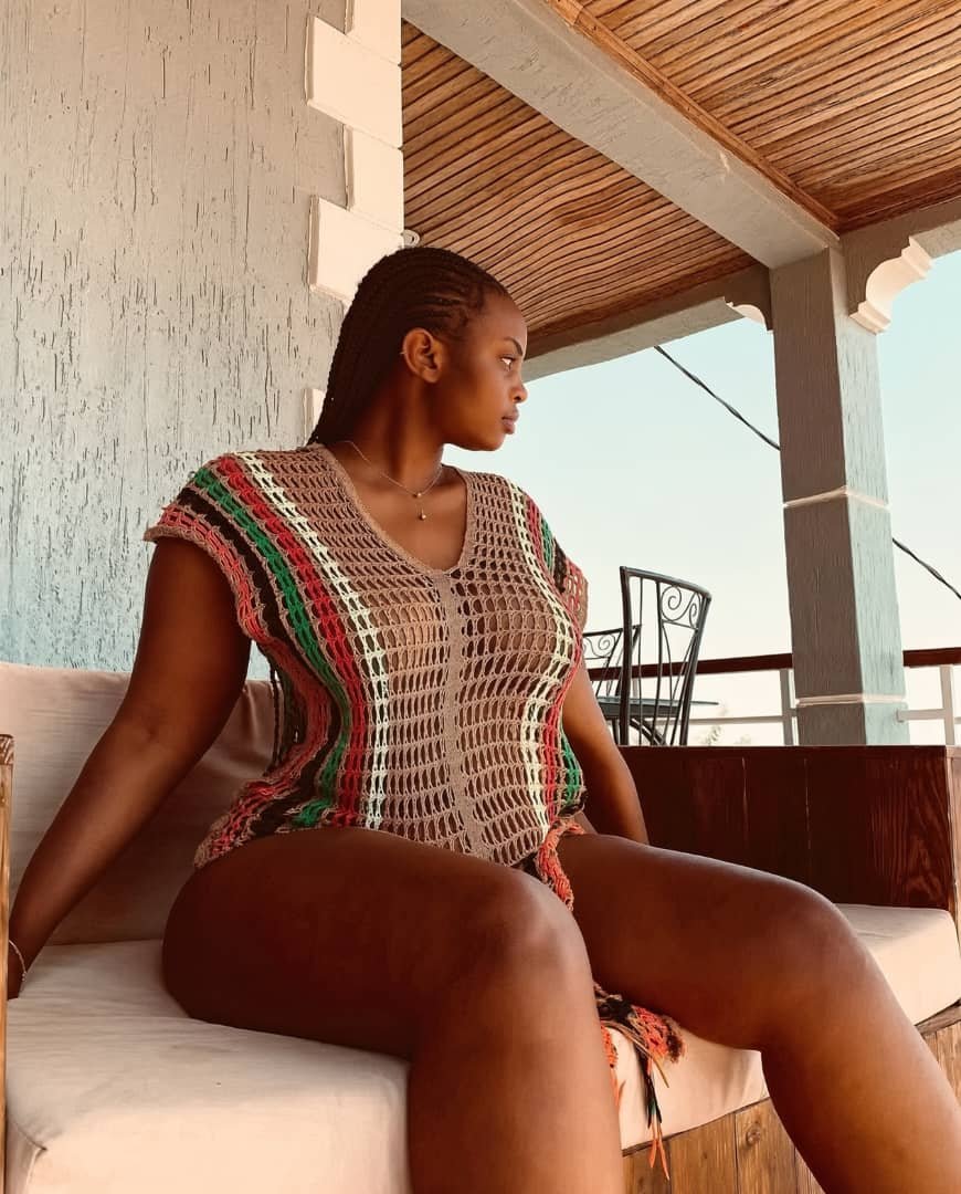 MatandaAndrewCB's tweet photo. But how do you guys convince such beautiful women to be yours alone 🤭 https://t.co/5SWwC2Jcey