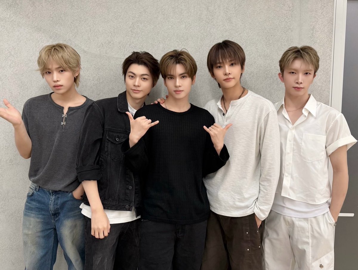 POW_grid's tweet photo. [#POW.pic] 260922

POW (파우) Single Album [FLAVOR] 팬사인회

#POW #파우 #Flavor #플레이버 #GRID #그리드 https://t.co/2AVsk5vOpc