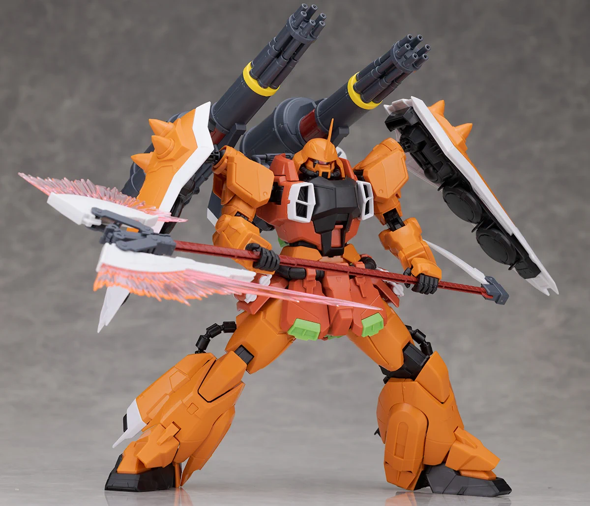 ガンプラの山を崩せ／星丸 в X: „キットに付属するザクウォーリアの肩