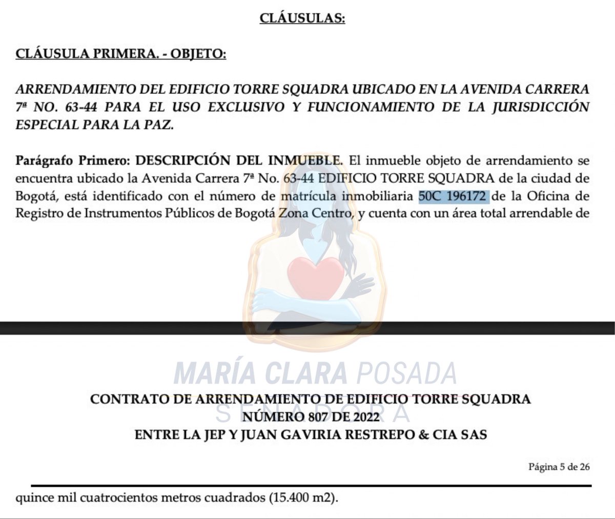 MaclaPosada's tweet photo. Detrás del multimillonario contrato de arrendamiento de la sede de la JEP hay algo que no cuadra.

A pesar que la Constructora GAP SAS, dueña del edificio "Torre Squadra", registró en la escritura y el certificado de libertad y tradición en 2020 que la construcción costó $20.975 millones, la JEP ha pagado $114.202 millones entre 2020-2026 por su arriendo. Un promedio de $16.314 millones anuales. 

Es decir, con lo que ha pagado la JEP por el arriendo todos estos años se hubieran podido comprar 5 edificios de esta naturaleza. ¿Cuál fue la justificación técnica para acudir al arriendo y no a la compra que hubiera reducido considerablemente los costos de funcionamiento? 

Además, la JEP realizó esta contratación bajo derecho privado, es decir a dedo, dado que ese fue uno de los regalos que les dio el Gbno Santos en el artículo 118 de la Ley Estatutaria de la JEP. Sin ningún sustento técnico alguno, la JEP no está obligada a hacer licitaciones y contrata con quien quiera.

¿Qué hay detrás de este millonario contrato de arrendamiento?