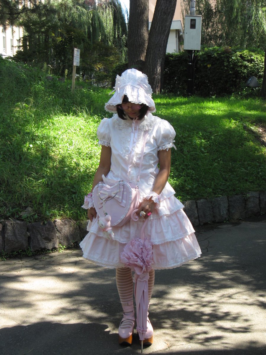 pyuuch's tweet photo. 秘密の公園 https://t.co/qTzyACRI8l