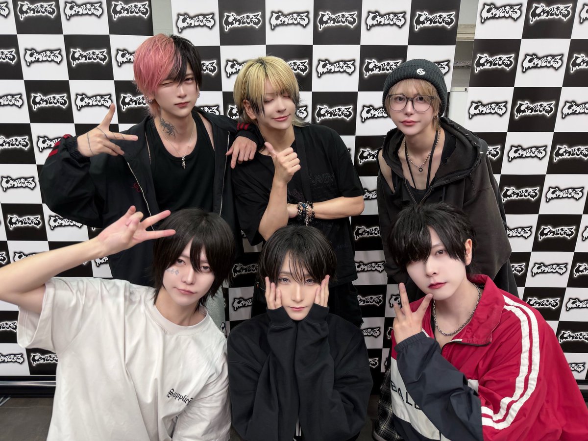 jiwattokiteru's tweet photo. 本日は、🗾じわっと 東名阪周ります。東京公演、原宿ベルエポック美容専門学校にご来場いただきありがとうございました！
次のLIVEは、ツアー最終公演、名古屋になります🍤

🗓️2026.9.25(金)
📍新栄シャングリラ

チケットはこちらから！
▶︎ https://t.co/roqiQBwKTM

ご来場お待ちしております！

💙禊 @misogi_jiwakite
💚タイ・マイ @taimai_jiwakite
💜はく @haku_XPIA
🩷梅 @ume_jiwakite
🩵なつめ @natume_jiwakite
🤍よきき @yokiki_jiwakite

#じわっときてる
#じわっと