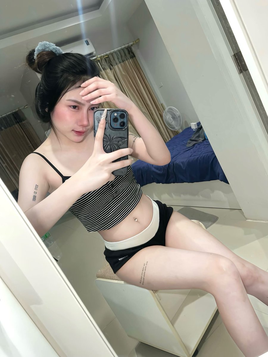 KnipeJ82150's tweet photo. อวบแล้วพี่ไม่ชอบหรอ 😝 #อำนาจเจริญ #อำนาจ https://t.co/QLrYnwguXn