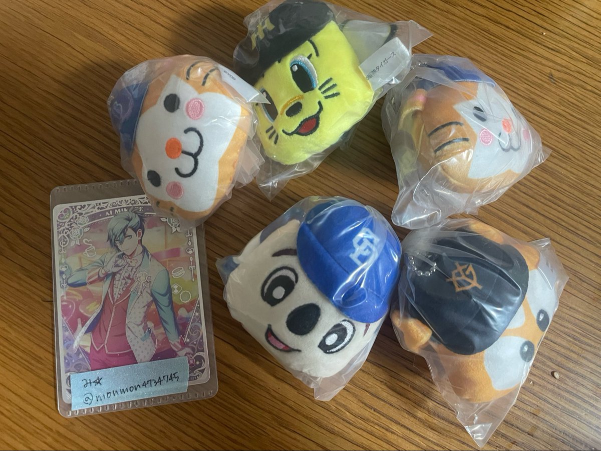 monmon4734745's tweet photo. 【交換】プロ野球マスコット フェイスぬいぐるみ

譲｜スターマン×2、ジャビット、トラッキー、ドアラ×2のいずれか

求｜つば九郎×1、スラィリー×1

郵送での交換になります。
1:1からでもお気軽にお声掛けください🙇‍♀️ https://t.co/JG9g2YazKD