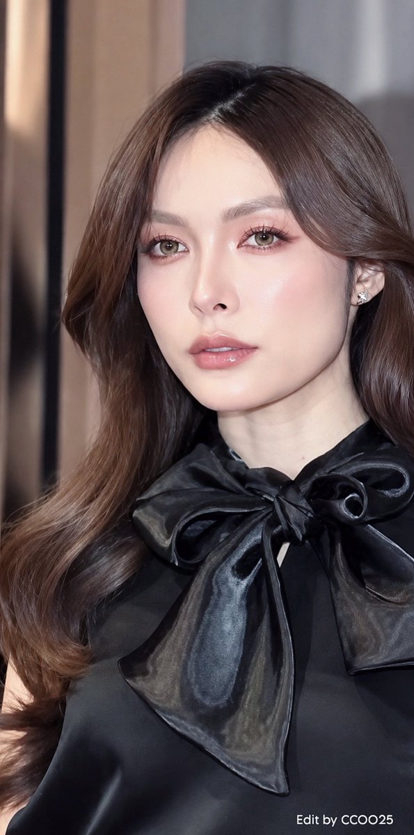 CC_OO_25's tweet photo. ความสวยของชาล็อตจะไปสิ้นสุดที่ตรงไหนนะ สวยขึ้นทุกวันเลยอ่ะ  🤩

Cr. Folkeflake🪄✨

#EFW26PressConXCharlotte
CHARLOTTE X EFW2026
#ชาล็อตออสติน #CharlotteAustin
@itscharlotty https://t.co/R2ZPji5KWw