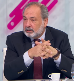 AmestoyCesar's tweet photo. LA POBREZA CAMPEA EN EL HONORABLE PARTIDO NACIONAL
ESPOSO DE UNA LAVANDERA  /  ESPOSO DE UNA LAVANDERA https://t.co/7AcjQgtg5l