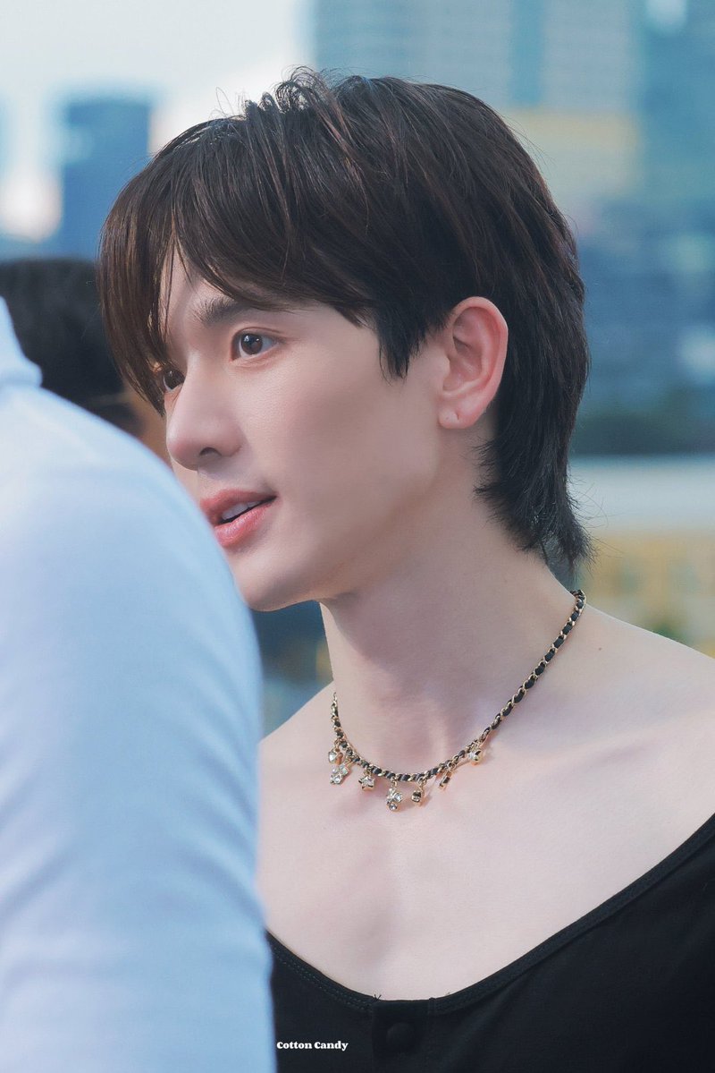 Gome_Suphawadee's tweet photo. ผมเข้าใจแล้ว ความหมายของคำว่า
 “น่ารักจิ้มลิ้ม”  🤏🏻🫠💘

#tongtong 

NOUR AT ELLE FASHION 2026

#ELLEFASHIONXNOUR https://t.co/iAyz0mUf7j