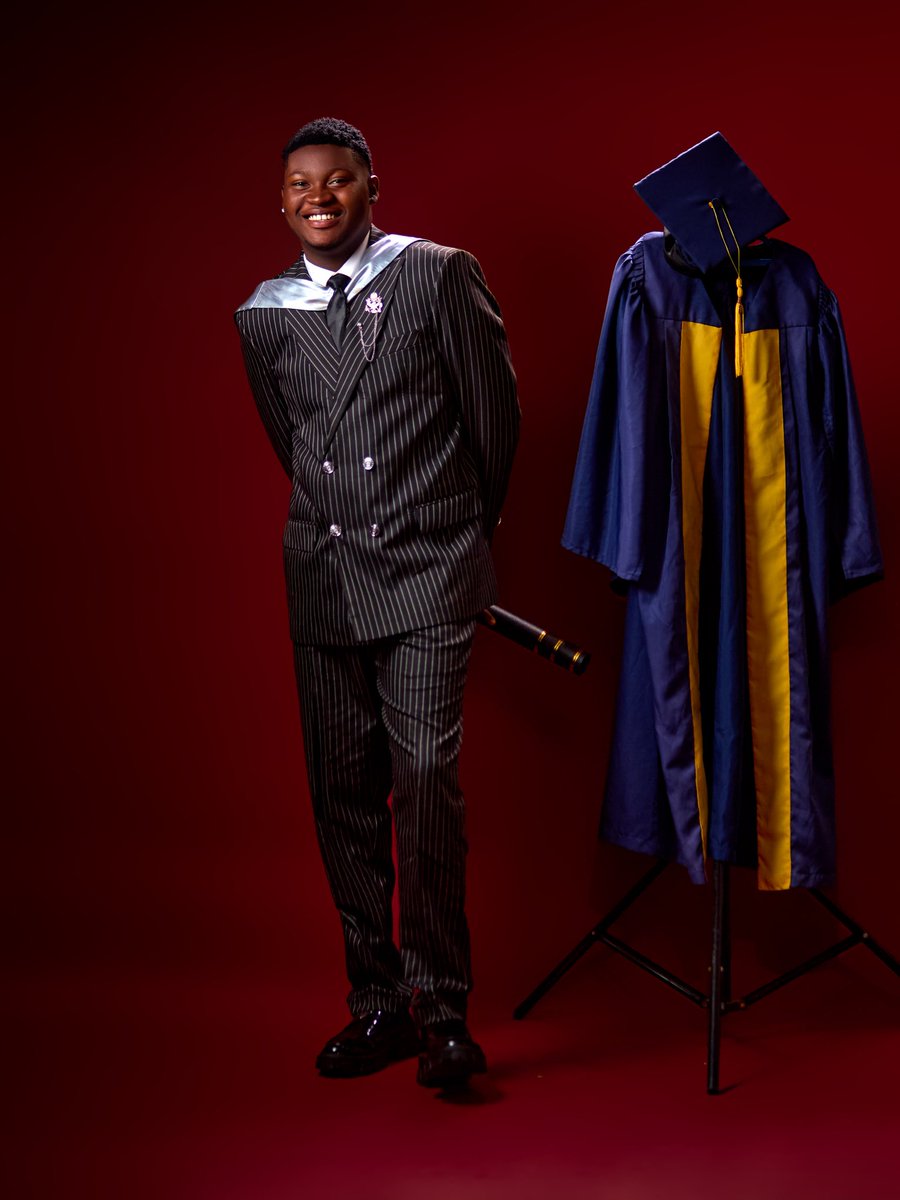 tobiyourgee's tweet photo. Reintroducing Ekundayo Tobiloba Segun.
https://t.co/FJeKYiI7Zu. Economics 🎓
First Class  Lower, 4.20 CGPA. https://t.co/Xzmyf9beJM