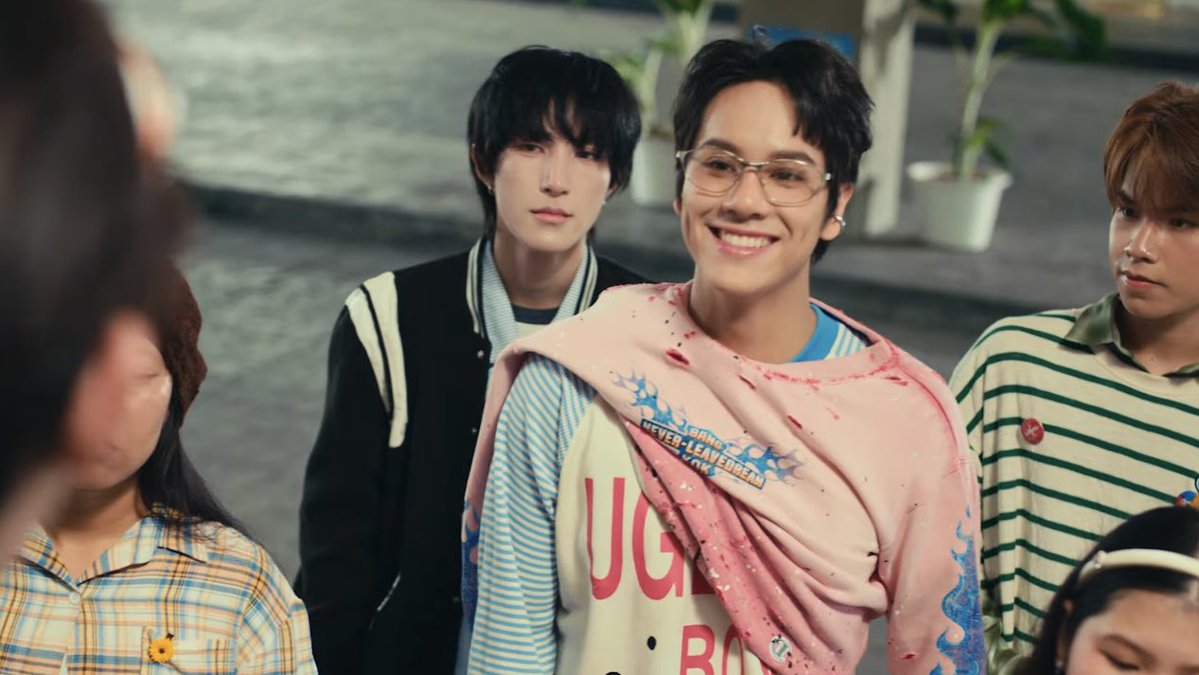 WeLoveSF's tweet photo. 💜💙ไม่เห็นจะชอบ เพราะรักกกเลย😌✨
MV เพลงใหม่ @mynameisnanon 🫶🏻

📀 ไม่เห็นชอบ (Denied) - NANON
🔗 https://t.co/BakyFnopV4

NANON DENIED OUT NOW
#DeniedNANONmv
#mynameisnanon 
#SFcinema 🍿❤ https://t.co/ambSIPLuH5