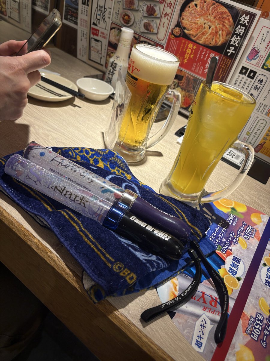 MindsMn's tweet photo. なっちアクスタと https://t.co/tGerzJ34Gt