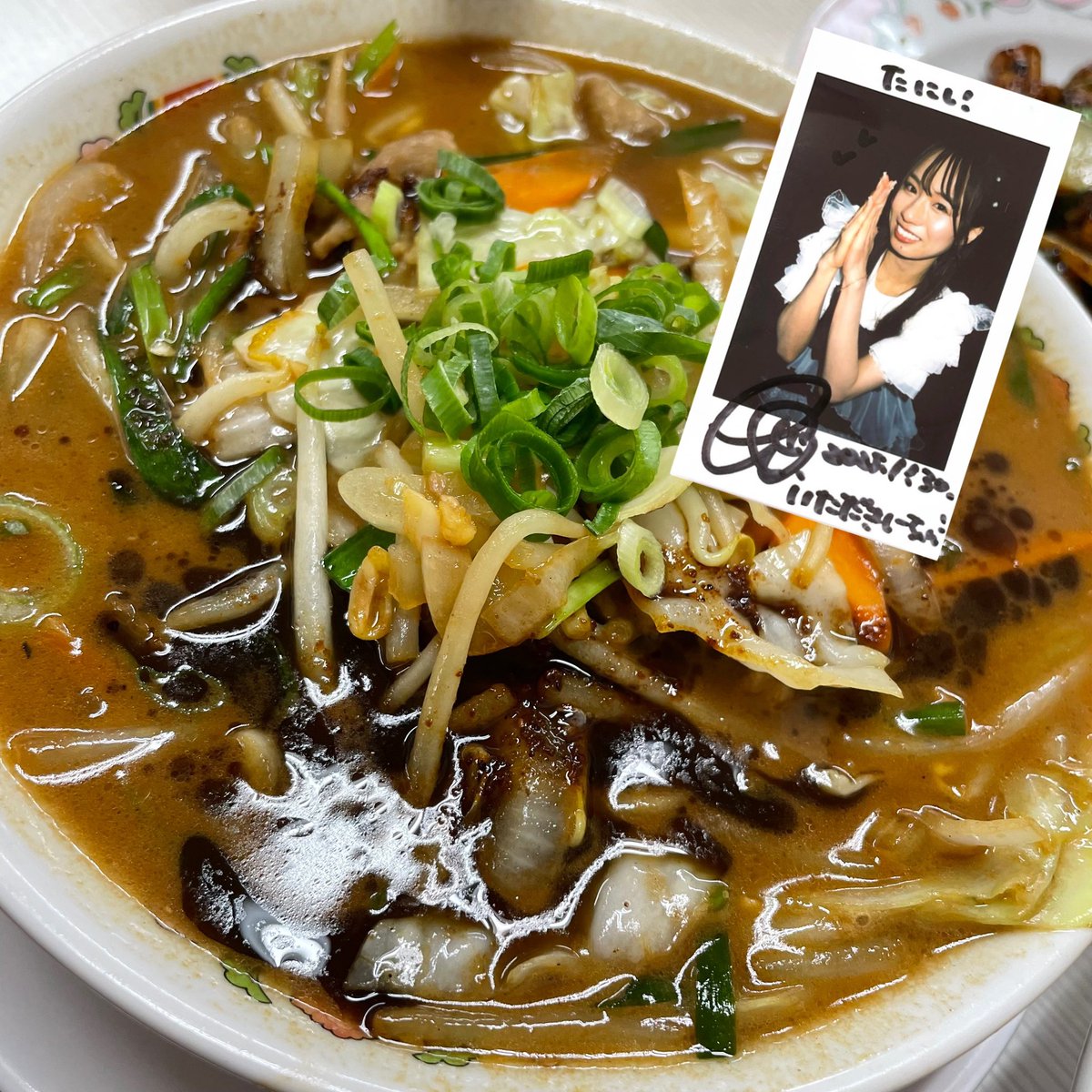 tanisiy's tweet photo. 焦がしニンニク味噌ラーメンᐢˊo̴̶̷̤ ·̫  o̴̶̷̤ˋᐢ #いただきしーちゃん https://t.co/HE1yn8zx1v